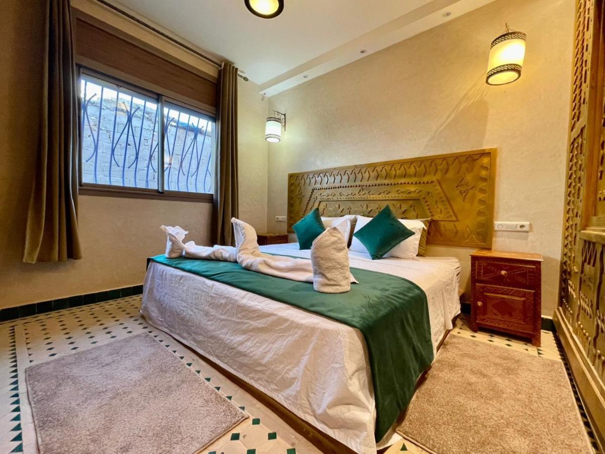 Hotel Apartments Lexpert " Riad The Family" Merzouga Exterior foto